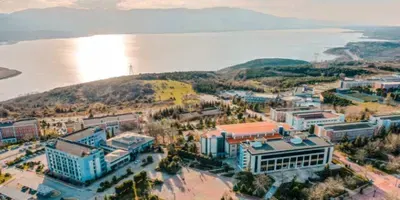 شعار جامعة سكاريا