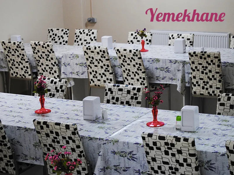 Fully equipped double room in the Avcılar female dormitory